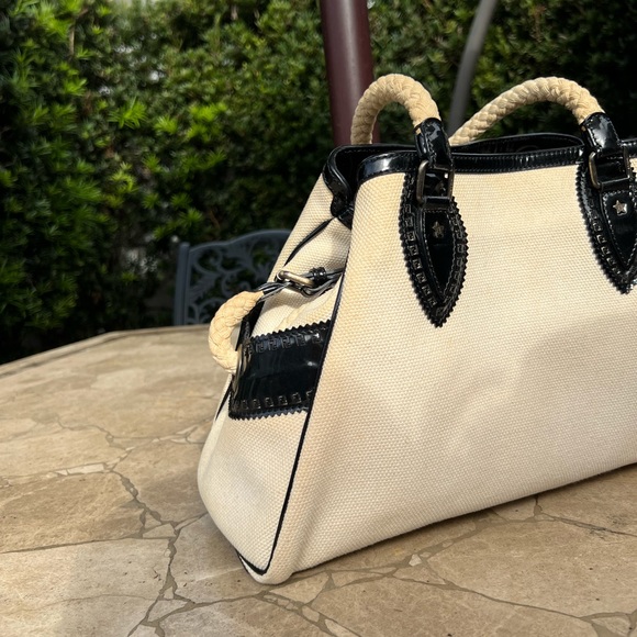 Fendi Shoulder Bag - Picture 5 of 12